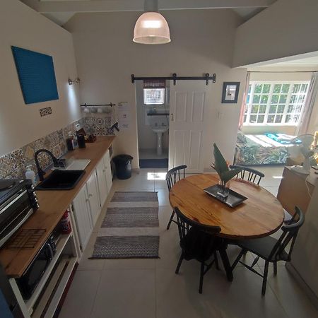 Paradise In The City - Cottage One Port Elizabeth Extérieur photo