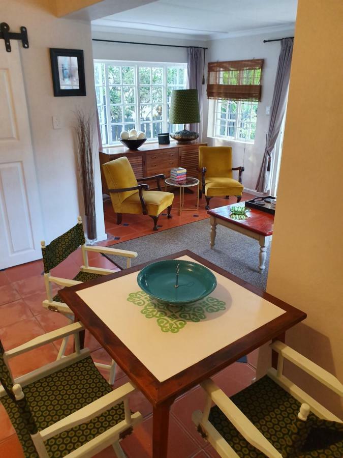 Paradise In The City - Cottage One Port Elizabeth Extérieur photo